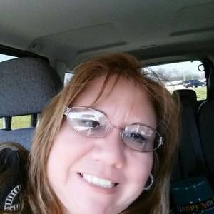 Meet your Posher, Connie